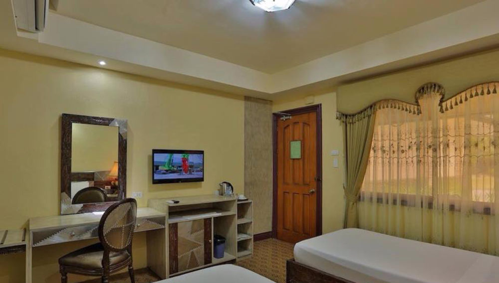 Bohol Tropics Resort Tagbilaran City Exterior foto